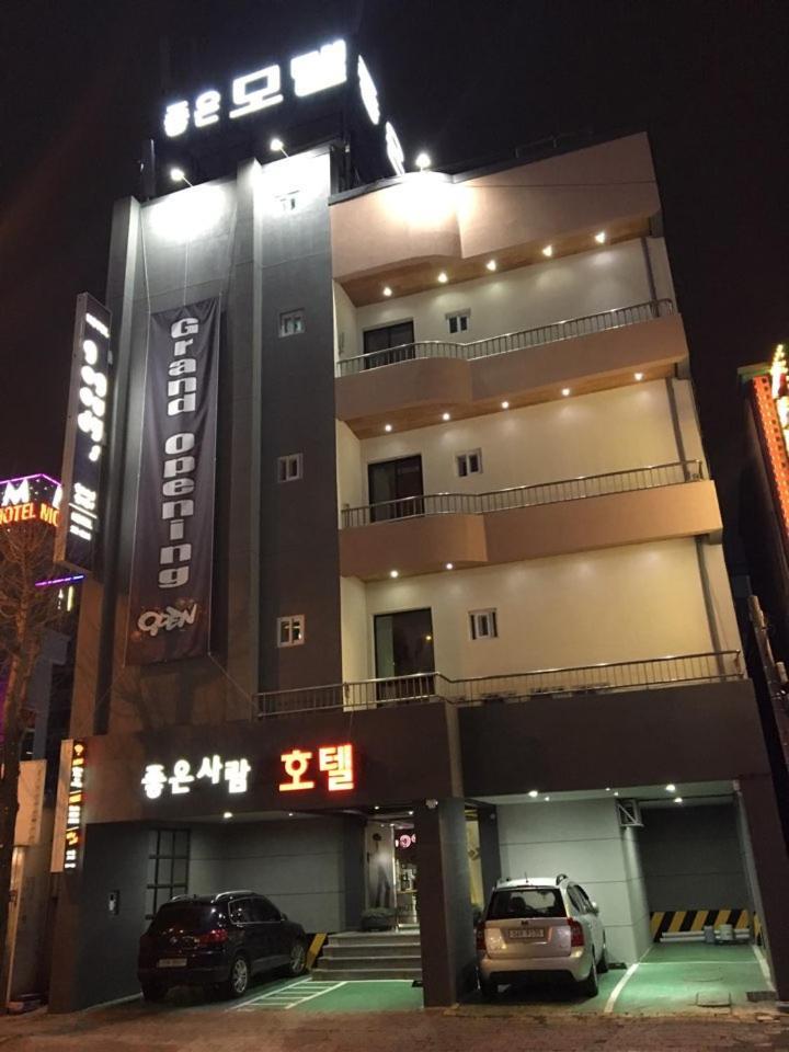 Motel The Good Guys Pohang Esterno foto